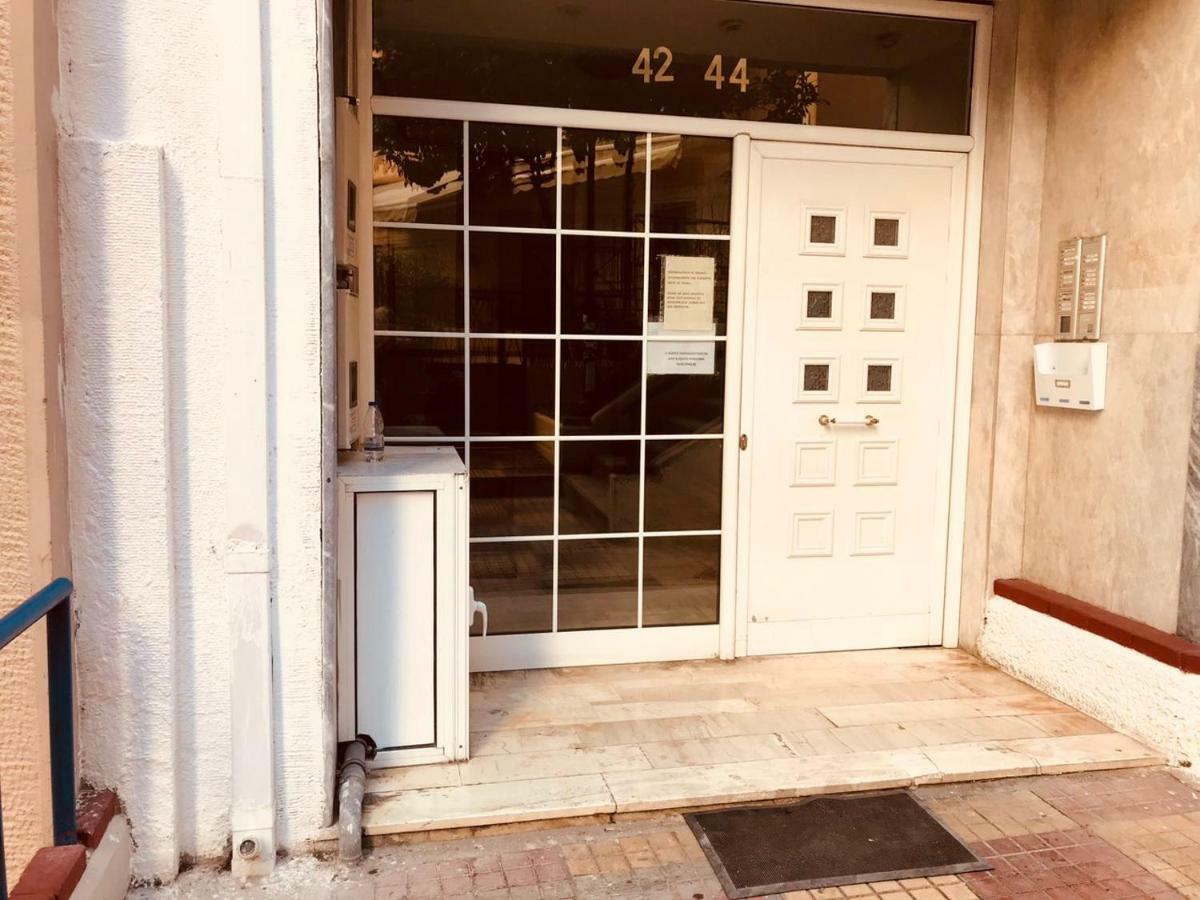 Renovated And Cool Flat In Ideal Location Atenas Exterior foto