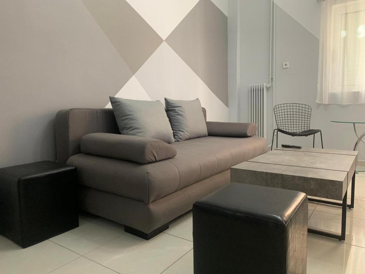 Renovated And Cool Flat In Ideal Location Atenas Exterior foto