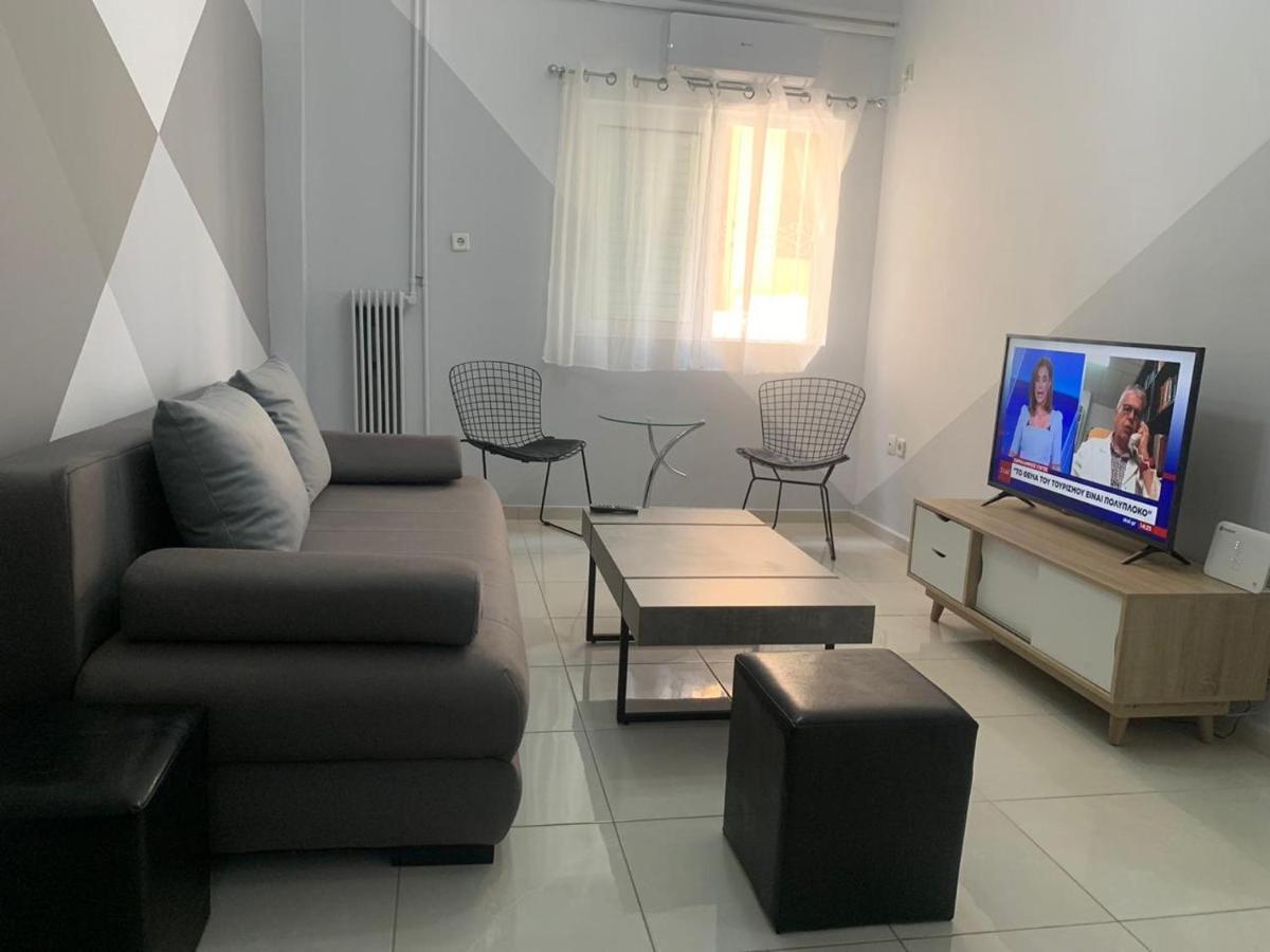 Renovated And Cool Flat In Ideal Location Atenas Exterior foto