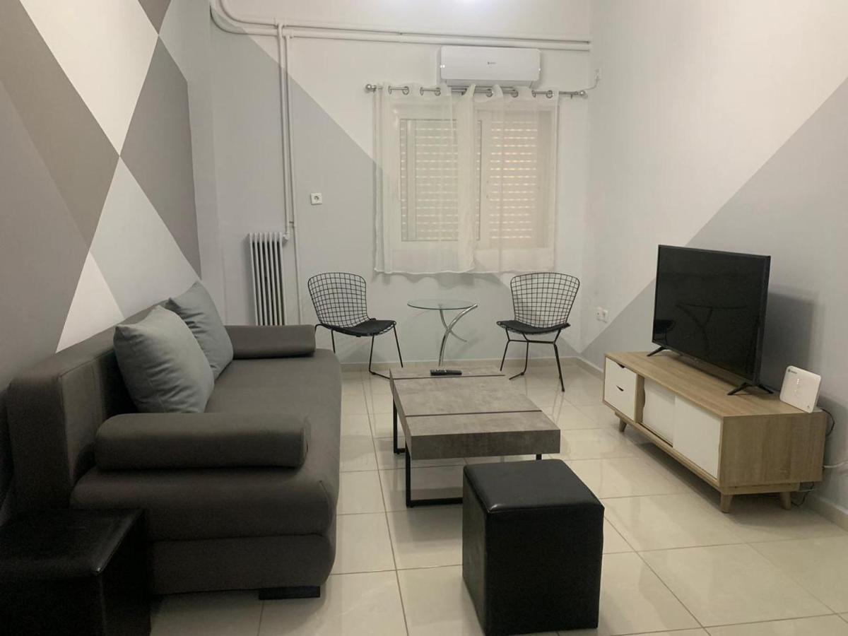 Renovated And Cool Flat In Ideal Location Atenas Exterior foto